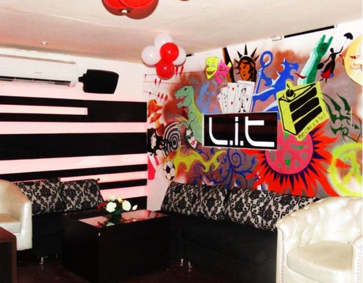 8. Lit UltraBar India